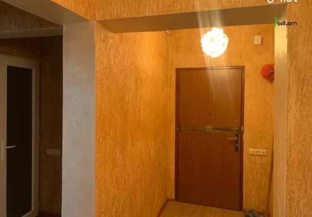 3 սենյականոց բնակարան Հունան Ավետիսյան փողոցում, 65 ք.մ., եվրովերանորոգված