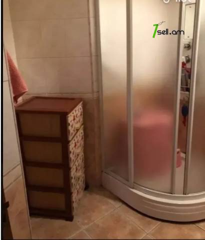 8 սենյականոց բնակարան Գյուրջյան փողոցում, 170 ք.մ., 2 սանհանգույց, դիզայներական ոճով վերանորոգված