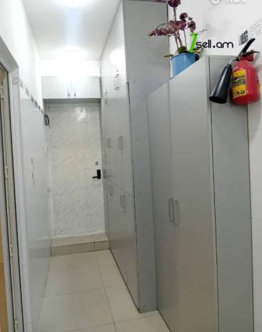 Բազմաֆունկցիոնալ գույք Նաիրի Զարյան փողոցում Արաբկիրում, 70 քմ