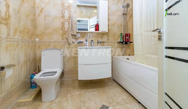 3 սենյականոց բնակարան նորակառույց շենքում Կարապետ Ուլնեցու փողոցում, 105 ք.մ., 7/16 հարկ