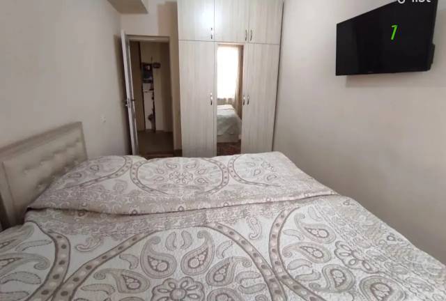 4 սենյականոց բնակարան, Ավան-Առինջ 1-ին միկրոշրջան, 82 քմ, նախավերջին հարկ, եվրովերանորոգված