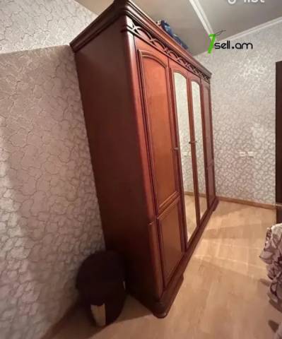 4 սենյականոց բնակարան Խաղաղ Դոնի փողոցում, 96 ք.մ., 1/9 հարկ, եվրովերանորոգված