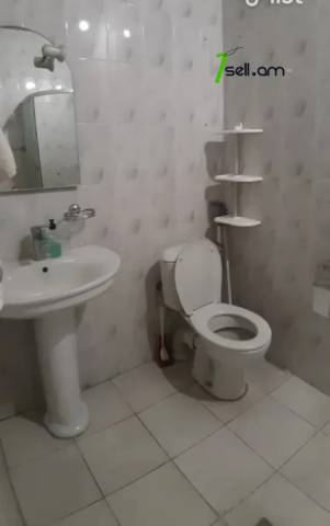 2 սենյականոց բնակարան Սեբաստիայի փողոցում, 75 ք.մ., բարձր առաստաղներ, մի քանի պատշգամբ, քարե շենք