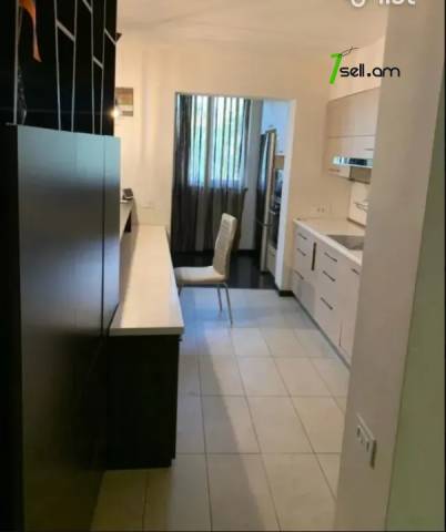 4 սենյականոց բնակարան, Դավթաշեն 4-րդ թաղամաս, 91 ք.մ., 3/9 հարկ, եվրովերանորոգված