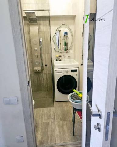 2 սենյականոց բնակարան Վահրամ Փափազյան փողոցում, 60 քմ, նախավերջին հարկ, կապիտալ վերանորոգված