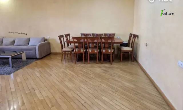 4 սենյականոց բնակարան նորակառույց շենքում Պուշկինի փողոցում, 175 ք.մ., 3+ սանհանգույց