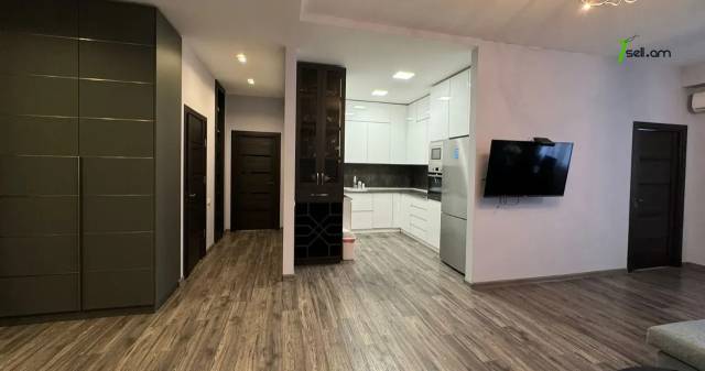 3 սենյականոց բնակարան նորակառույց շենքում Արգիշտի փողոցում, 110 քմ, 2/13 հարկ, 2 սանհանգույց