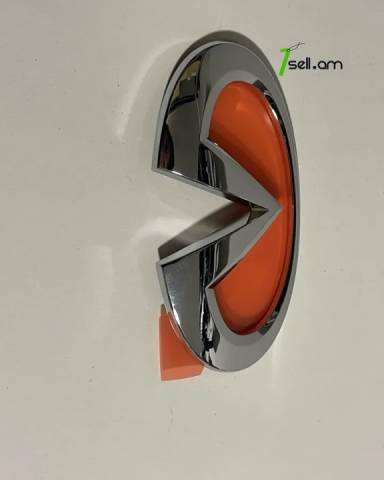 Infiniti Q50 առջևի էմբլեմ (2013-2020)