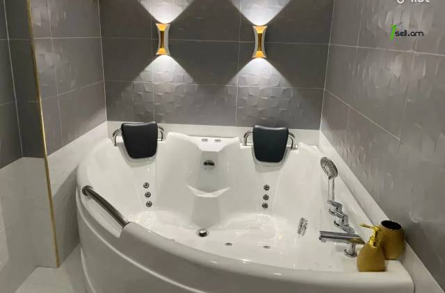 4 սենյականոց բնակարան նորակառույց շենքում Արգիշտի փողոցում, 115 ք.մ., 3+ սանհանգույց