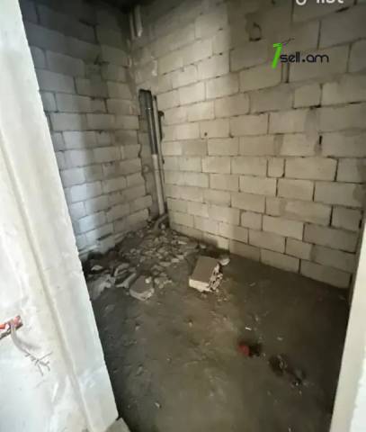 5 սենյականոց բնակարան նորակառույց շենքում Աբովյան փողոցում, 225 քմ, 6/14 հարկ, 3+ սանհանգույց