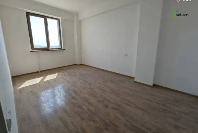 3 սենյականոց բնակարան նորակառույց շենքում Մոնթե Մելքոնյան փողոցում, 100 ք.մ., 2 սանհանգույց