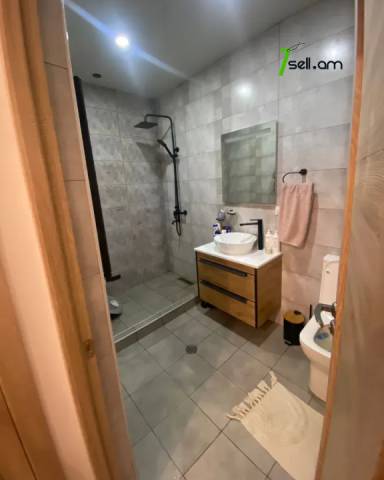 3 սենյականոց բնակարան նորակառույց շենքում, Monte Melkonyan Street, 71 քմ, նախավերջին հարկ