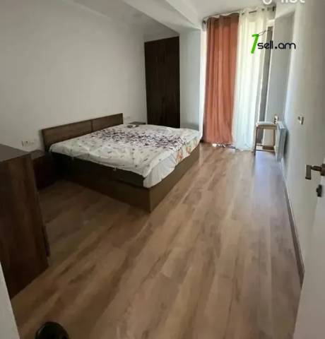 3 սենյականոց բնակարան նորակառույց շենքում Ռուբեն Սևակի փողոցում, 84 ք.մ., 5/7 հարկ, 2 սանհանգույց