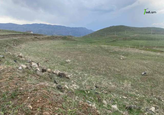 Հողատարածք բնակելի շինությունների համար, Գեղարդի Խճուղի Գառնիում, 1000 քմ