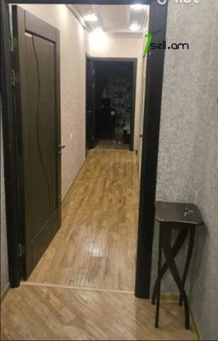 4 սենյականոց բնակարան, Նորաշեն թաղամաս, 97 ք.մ., 3/16 հարկ, մի քանի պատշգամբ, եվրովերանորոգված