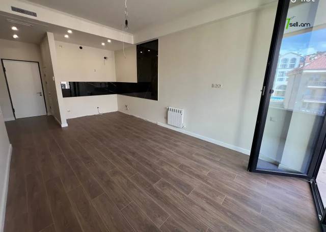 2 սենյականոց բնակարան նորակառույց շենքում Վերին Անտառային փողոցում, 62 քմ, նախավերջին հարկ