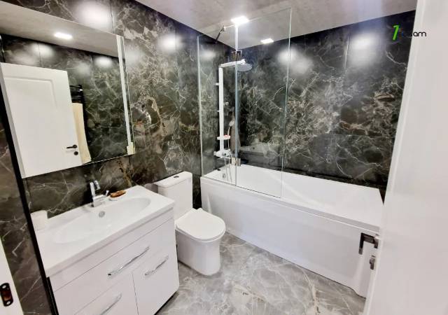 Երեք հարկանի թաունհաուզ, Դուրյան թաղամաս Ավանում, 330 ք.մ., 3+ սանհանգույց