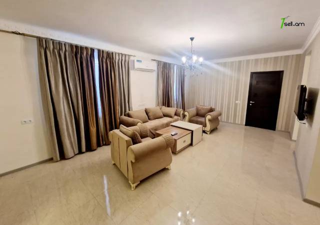 Մեկ հարկանի քարե տուն Էրեբունու փողոցում Էրեբունիում, 120 ք.մ., 2 սանհանգույց, եվրովերանորոգված