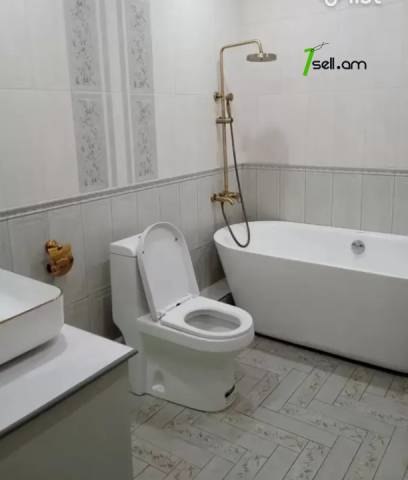 Ընդարձակ 3 սենյականոց բնակարան նորակառույց շենքում Ավանում, 190 քմ, բարձր առաստաղներ