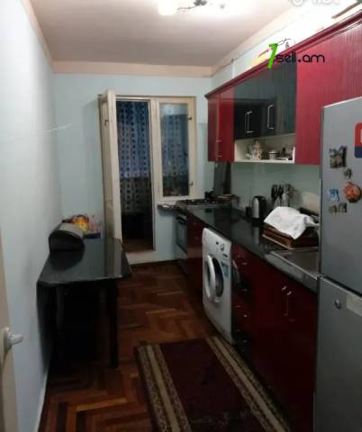 2 սենյականոց բնակարան, Դավթաշենի 1-ին զանգված, 78 քմ, 1/9 հարկ, կոսմետիկ վերանորոգում