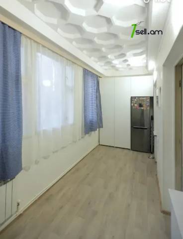 3 սենյականոց բնակարան, Դավթաշենի 4-րդ զանգված, 78 քմ, 2/9 հարկ, կոսմետիկ վերանորոգում