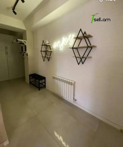 2 սենյականոց բնակարան նորակառույց շենքում Երզնկյան փողոցում, 61 քմ, 2/5 հարկ, բարձր առաստաղներ