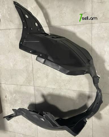 Infiniti QX-50 ձախ կռիլոյի զաշիտնիկ