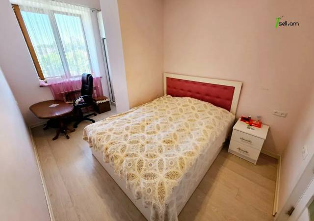 4 սենյականոց բնակարան նորակառույց շենքում Անաստաս Միկոյանի փողոցում, 105 ք.մ., 2 սանհանգույց