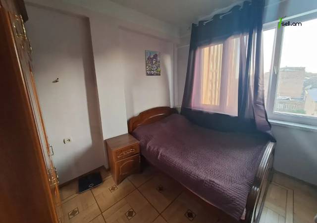 4 սենյականոց բնակարան Սարյանի փողոցում, 100 ք.մ., 7/9 հարկ, կապիտալ վերանորոգված