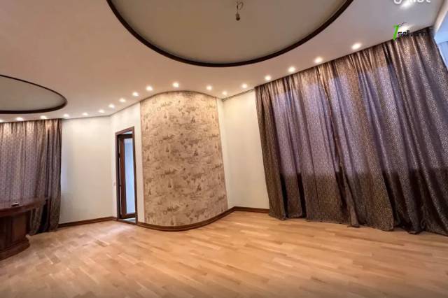 3 սենյականոց բնակարան, Նորաշեն թաղամաս, 83 ք.մ., 2/16 հարկ, դիզայներական ոճով վերանորոգված