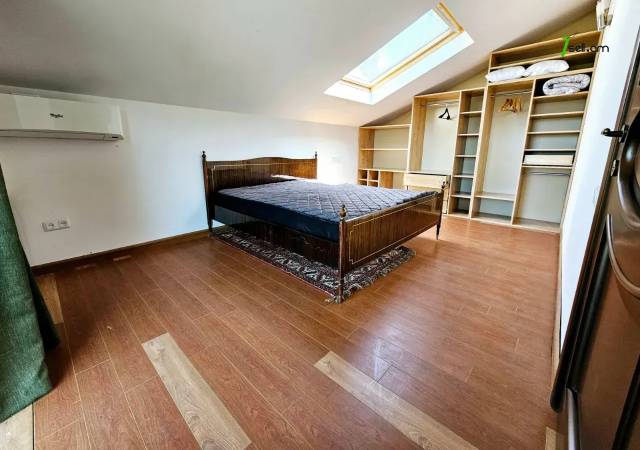 Երկու հարկանի տուն Մուշ 10-րդ փողոցում Քասախում, 1560 քմ, 3+ սանհանգույց, կապիտալ վերանորոգված