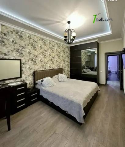 4 սենյականոց բնակարան Կոմիտասի պողոտայում, 88 քմ, նախավերջին հարկ, բարձր առաստաղներ