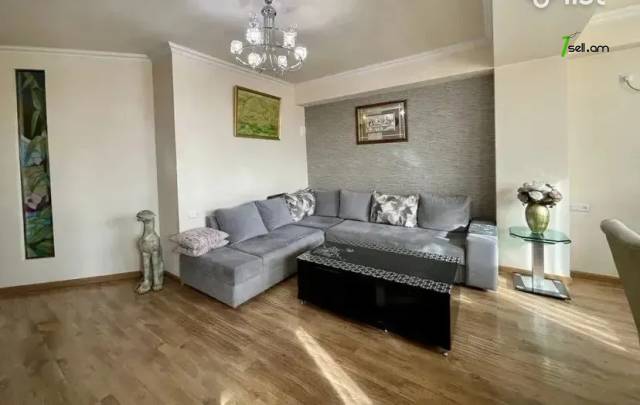 3 սենյականոց բնակարան Սարյան փողոցում, 85 ք.մ., 9/16 հարկ, 2 սանհանգույց