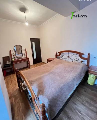 3 սենյականոց բնակարան նորակառույց շենքում Ադոնցի փողոցում, 83 ք.մ., 2/8 հարկ, 2 սանհանգույց