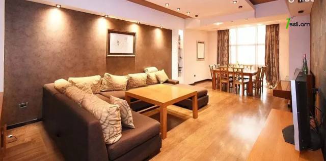 3 սենյականոց բնակարան նորակառույց շենքում Ադոնցի փողոցում, 110 ք.մ., 9/18 հարկ, 2 սանհանգույց