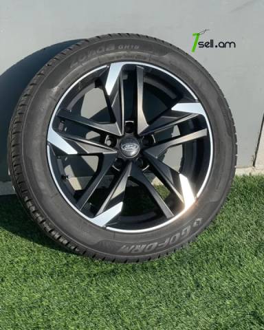 GGG. Vossen R17 5x108 4հատ անվահեծ Ford Fusion