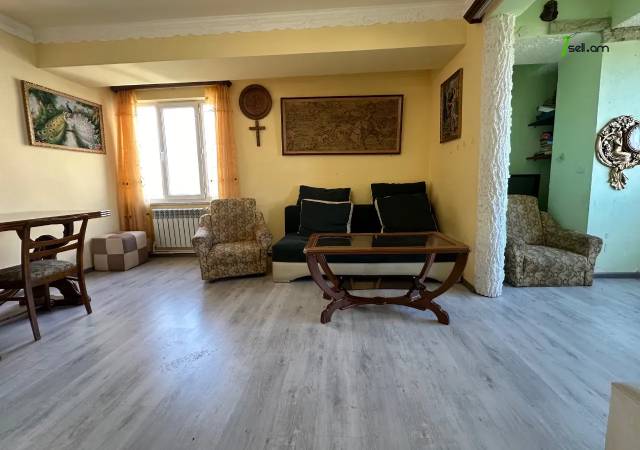 2 սենյականոց բնակարան, Դավթաշենի 1-ին զանգված, 64 քմ, 11/14 հարկ, կապիտալ վերանորոգված