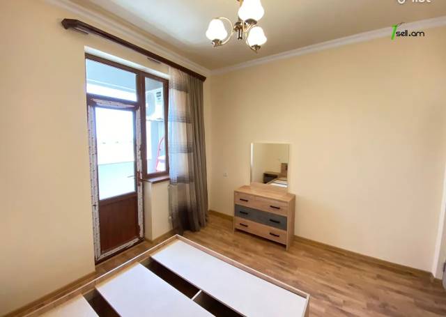 2 սենյականոց բնակարան նորակառույց շենքում Մոնթե Մելքոնյան փողոցում, 45 ք.մ., 1/17 հարկ