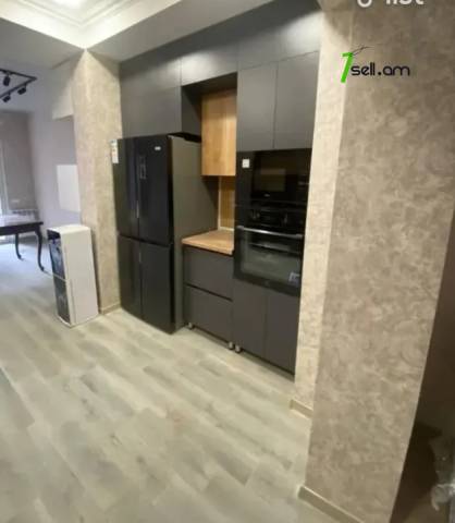 4 սենյականոց բնակարան Սունդուկյան փողոցում, 85 ք.մ., 1/5 հարկ, 2 սանհանգույց