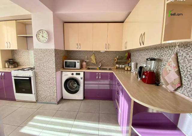 3 սենյականոց բնակարան Ավետիս Ահարոնյան փողոցում, 94 քմ, 7/9 հարկ, եվրովերանորոգված