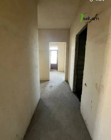 3 սենյականոց բնակարան նորակառույց շենքում Սերո Խանզադյան փողոցում, 113 քմ, 7/9 հարկ, 2 սանհանգույց