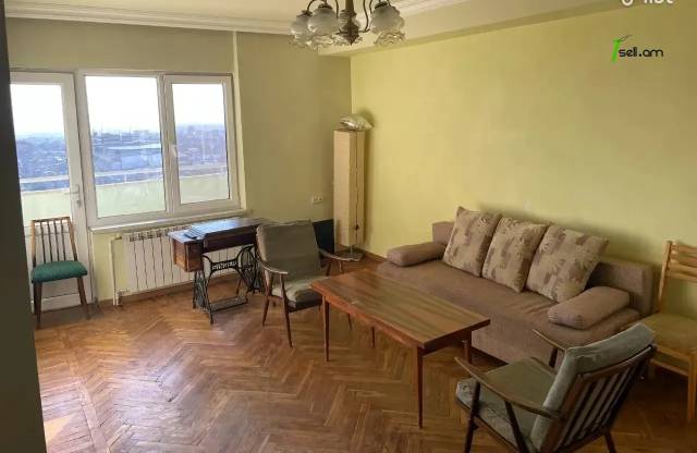 3 սենյականոց բնակարան Վաղարշ Վաղարշյան փողոցում, 78 քմ, 12/14 հարկ, բարձր առաստաղներ