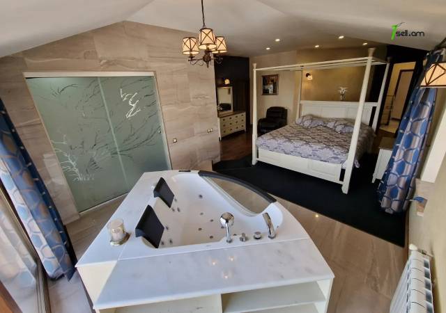 Ընդարձակ 5 սենյականոց բնակարան նորակառույց շենքում Անտառային փողոցում, 338 քմ, 3+ սանհանգույց