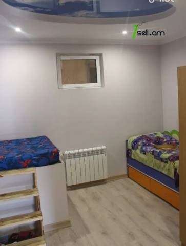 4 սենյականոց բնակարան նորակառույց շենքում Գյուրջյան փողոցում, 130 քմ, 5/8 հարկ, 3+ սանհանգույց