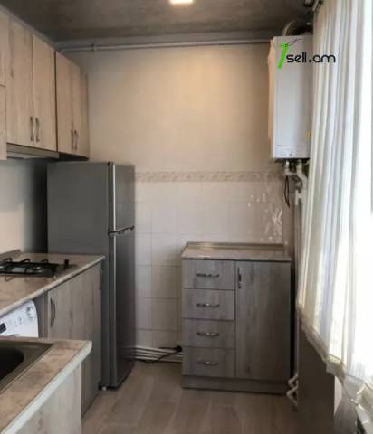 2 սենյականոց բնակարան Օրբելի եղբայրների փողոցում, 50 քմ, 6/9 հարկ, կապիտալ վերանորոգված