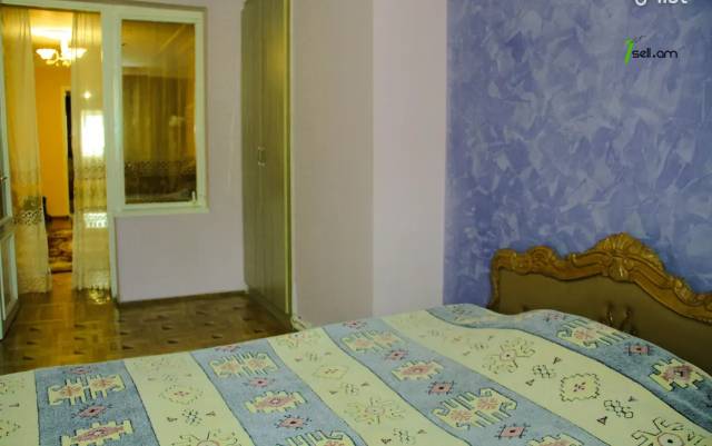 4 սենյականոց բնակարան Դրոյի փողոցում, 96 ք.մ., կապիտալ վերանորոգված, քարե շենք