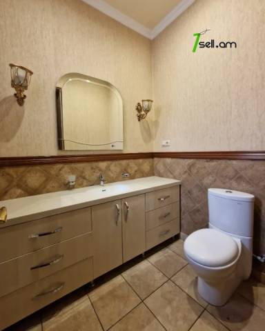 Երեք հարկանի քարե տուն, Նոյ թաղամաս Մալաթիա Սեբաստիայում, 430 քմ, 2 սանհանգույց