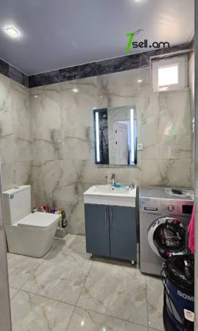 Մեկ հարկանի քարե տուն Նոր Արեշի 11րդ փողոցում Էրեբունիում, 100 ք.մ., կապիտալ վերանորոգված