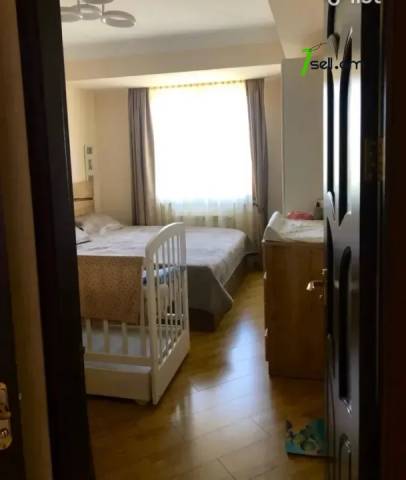 3 սենյականոց բնակարան Զորավար Անդրանիկի փողոցում, 96 ք.մ., 12/14 հարկ, կապիտալ վերանորոգված