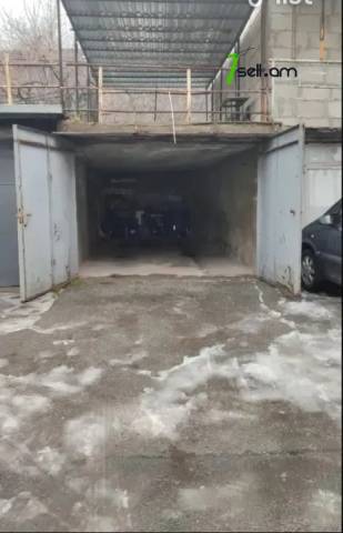 3 սենյականոց բնակարան Լեփսիուսի փողոցում, 78 ք.մ., 5/9 հարկ, մասնակի վերանորոգում